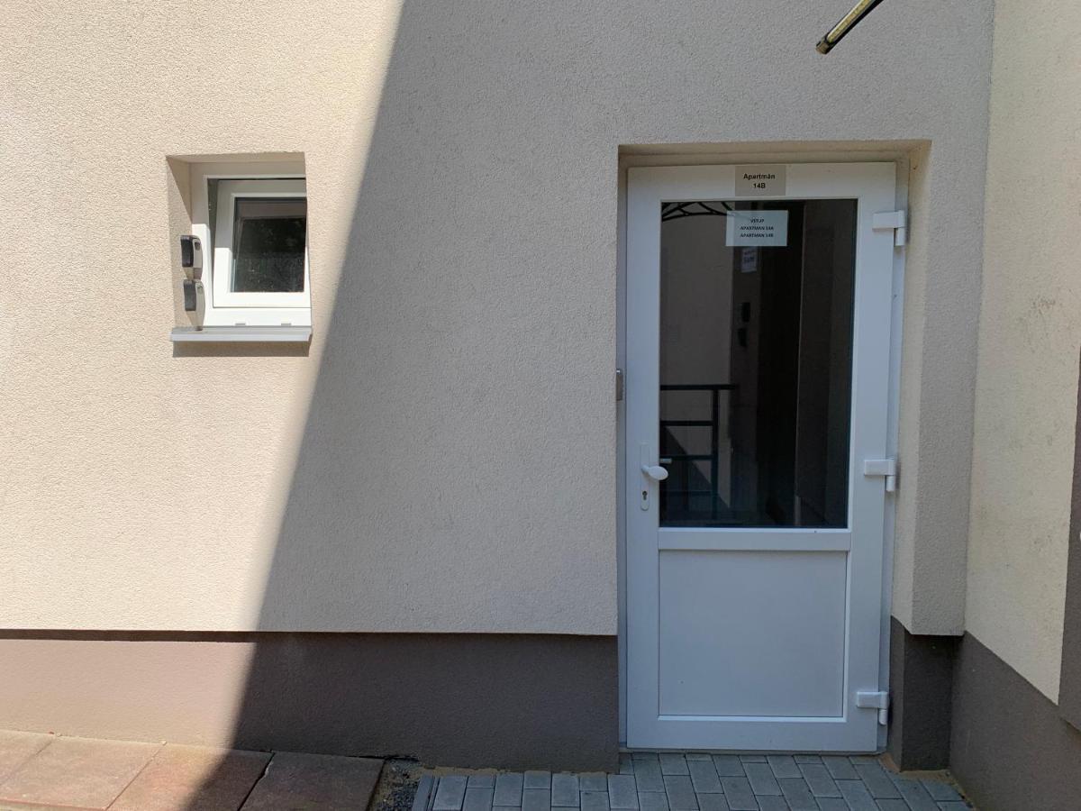 Vsemina Apartman Luzkovice Exterior foto