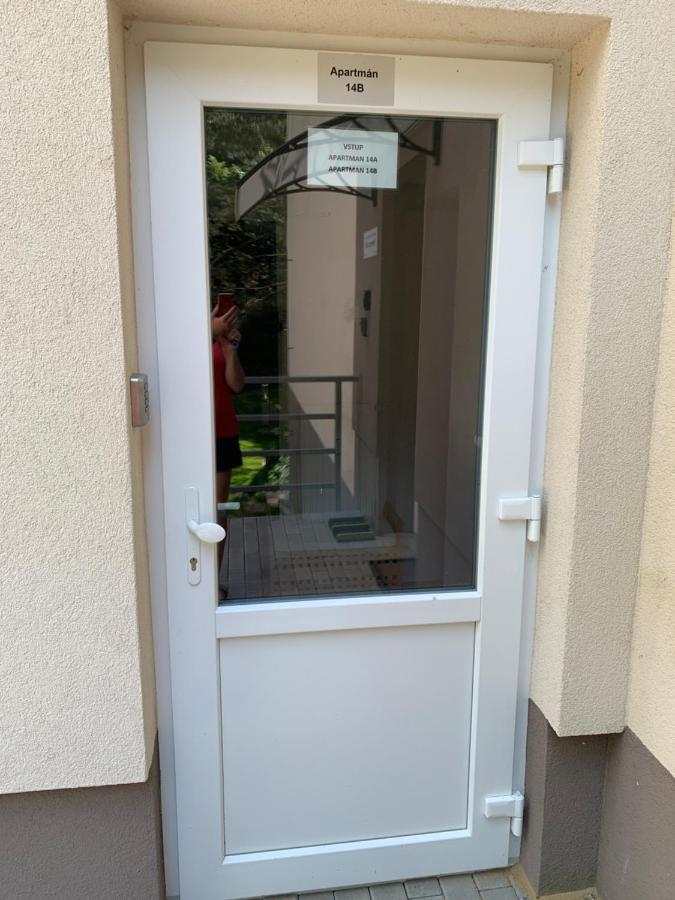 Vsemina Apartman Luzkovice Exterior foto